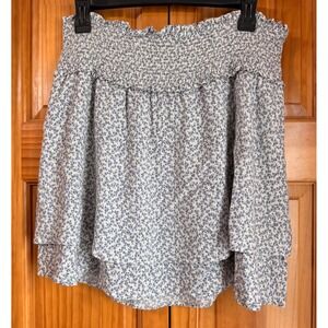 Rails NWOT Addison Blue Garden Floral Smocked Tiered Mini Skirt 
XL
